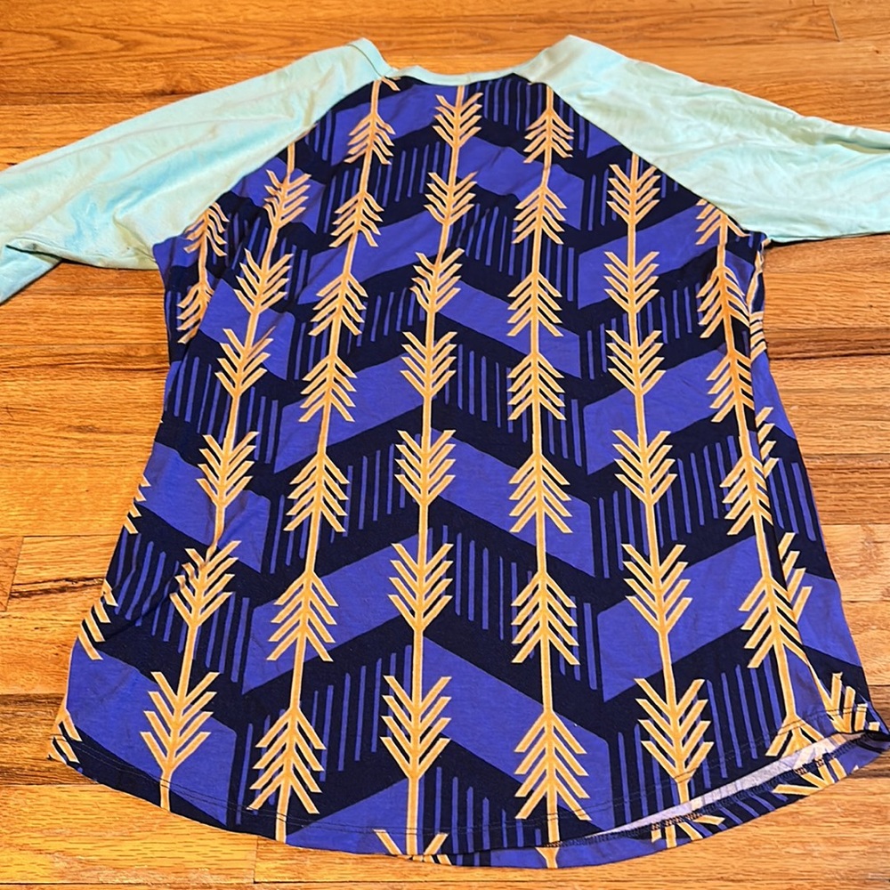 LulaRoe Randy - Picture 6 of 8
